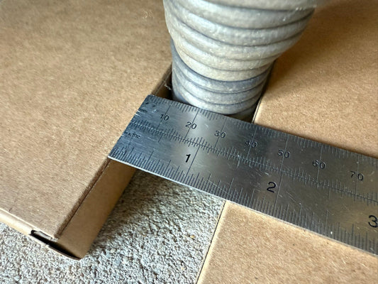 How to measure the diameter of circular objects without callipers